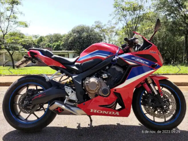 HONDA CBR 650 R